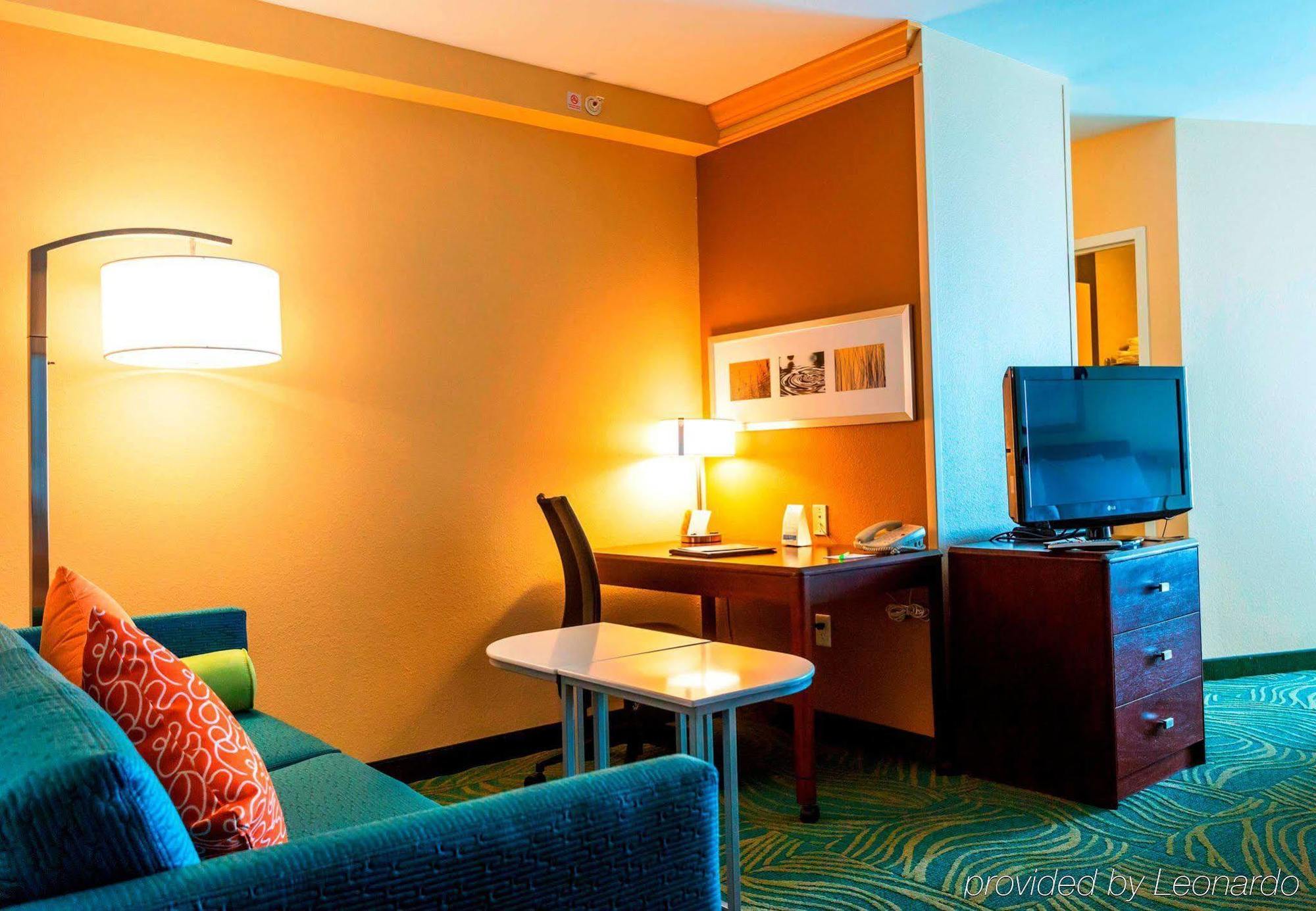 Springhill Suites Devens Common Center Exterior foto